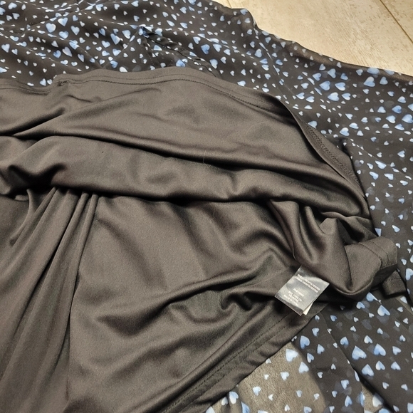 Torrid Black and Blue Heart Print Flounce Skirt Dress Size 20. - Picture 6 of 11